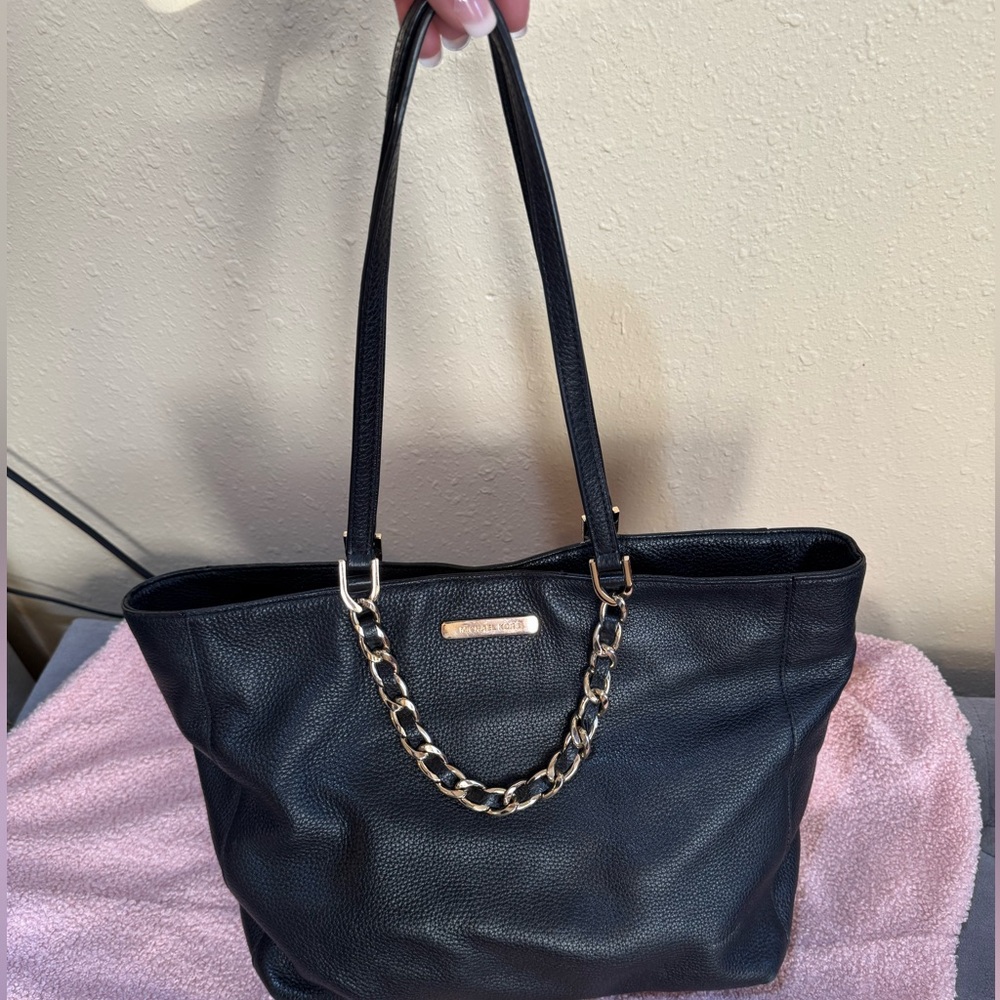 Black leather MK purse & wallet
